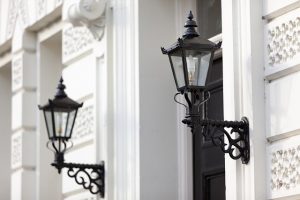 Outdoor wall string lights