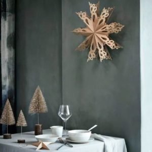 Snowflake wall decor with paper craft