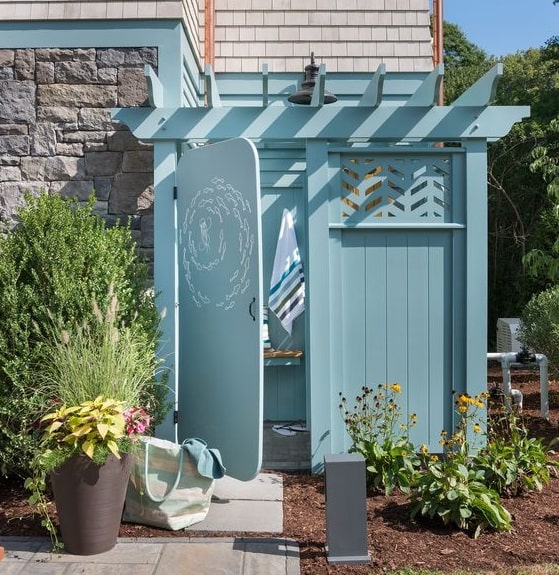 Outdoor pool house bathroom idea