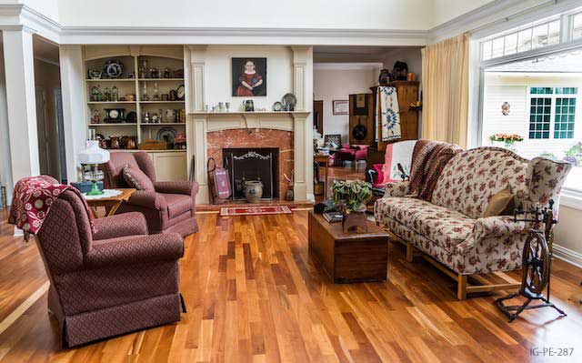 Two-Tone or Multi-Tone Laminate Real Wood Flooring